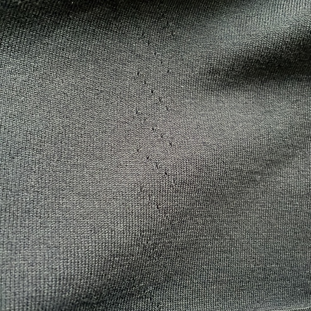 United States Sweaters Black V Neck Sweater - Picture 5 of 6